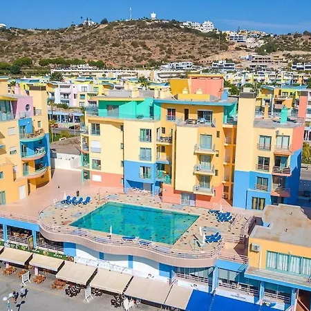 Marina Design T1 * Albufeira